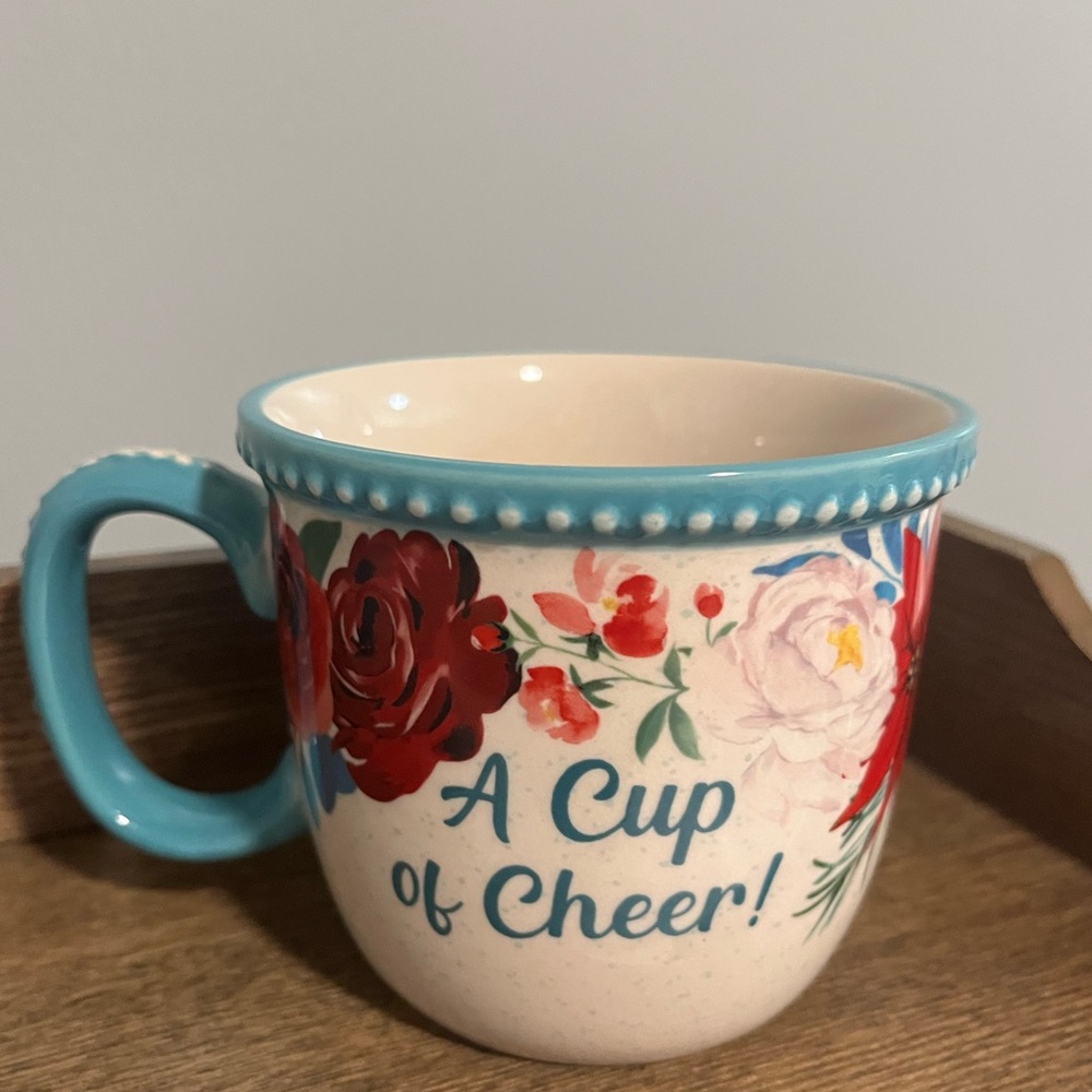 🌸 New The Pioneer Woman Christmas/Holiday Mug, A Cup of Cheer! Qty 1
